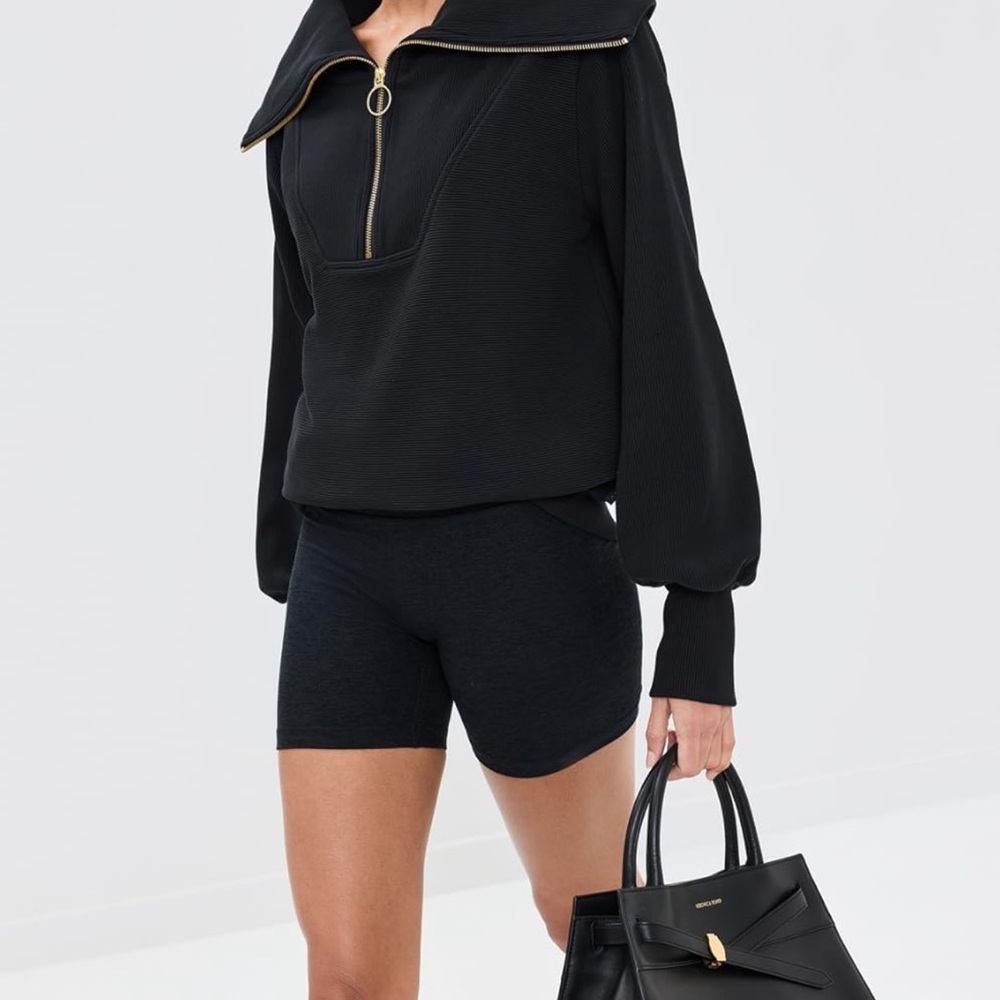 VARLEY Vine Pullover in Black